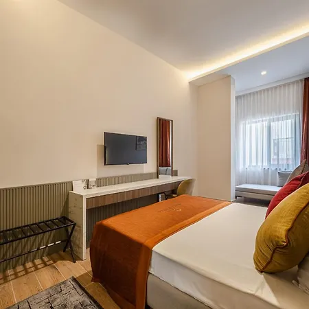 Hotel Nuca Homes *