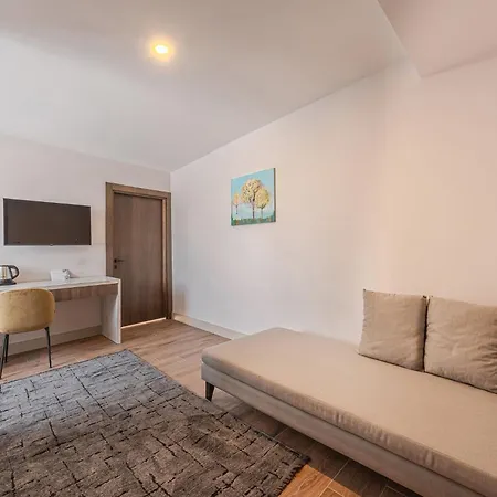 Nuca Homes Hotel