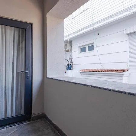Nuca Homes Hotel