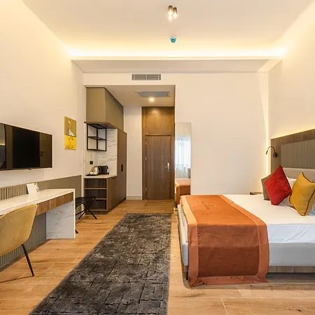 Nuca Homes Hotel *