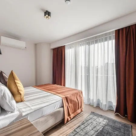 Hotel Nuca Homes *