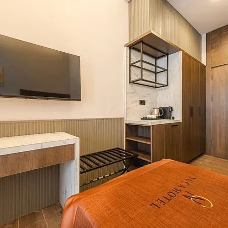 Hotel Nuca Homes *