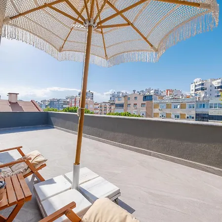 Hotel Nuca Homes *