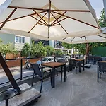 Hotell Mira Lara