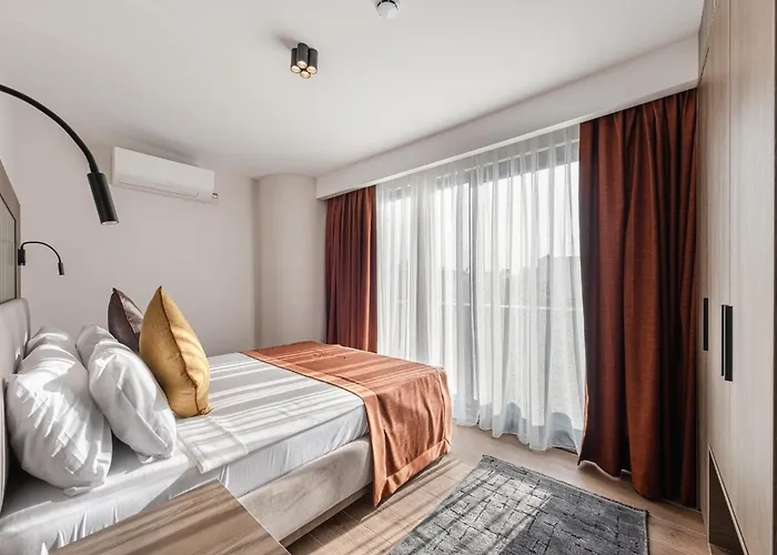 Hotel Mira Lara *
